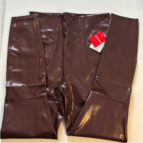 SPANX Medium Regular Leggings Faux Leather Patent Leggings in Ruby NWT - Picture 2 of 11
